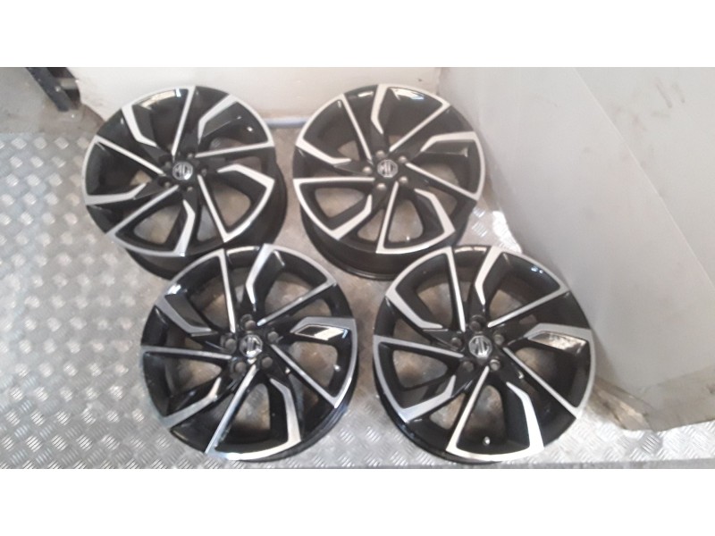 Recambio de juego llantas aluminio para mg zs suv (azs1) 1.0 t-gdi referencia OEM IAM 7X17 5 TORN ET41  ALUMINIO