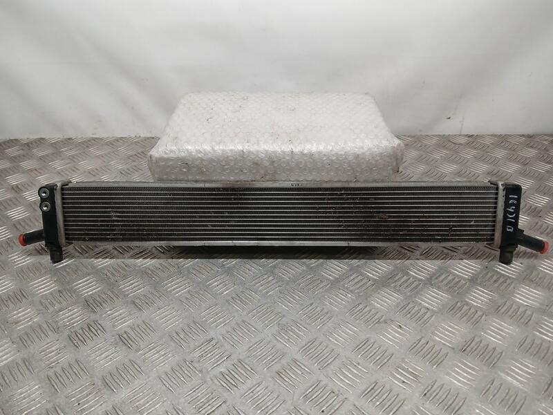 Recambio de radiador caja cambios para toyota auris hybrid active referencia OEM IAM G901002010  