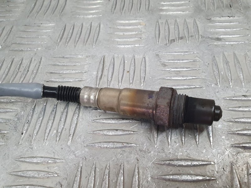 Recambio de sonda lambda para opel corsa e selective referencia OEM IAM 55563348 0258010121 BOSCH