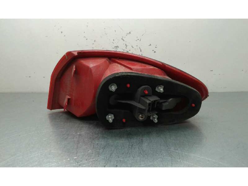 Recambio de piloto trasero izquierdo para alfa romeo 147 (190) 1.9 jtd 100 limited edition referencia OEM IAM   EXTERIOR