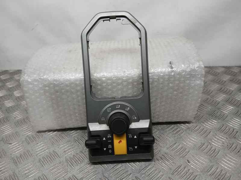 Recambio de mando multifuncion para land rover discovery tdv6 hse referencia OEM IAM YUD501850 080313 MANDO CONTROL SUSPENSION E
