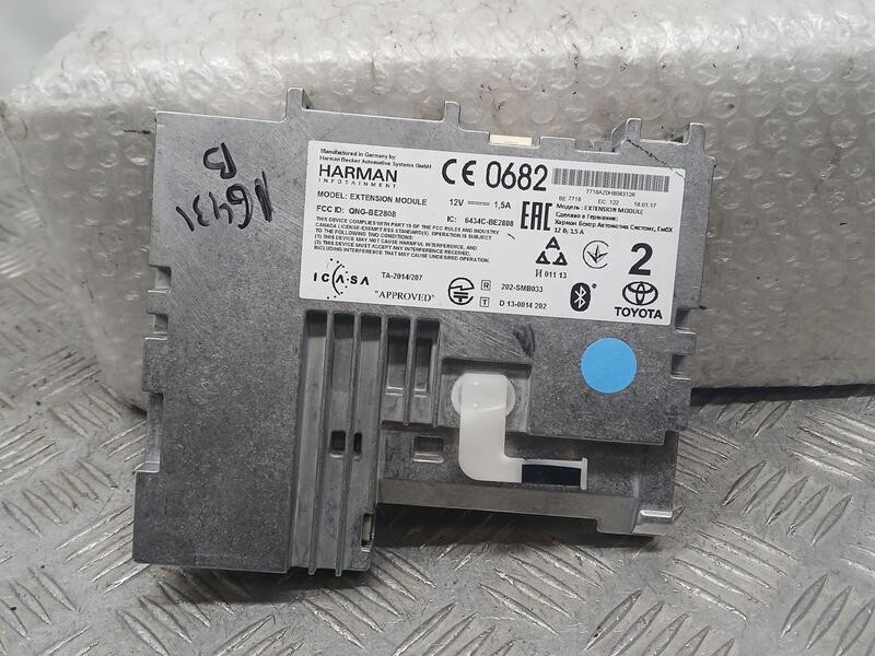 Recambio de modulo electronico para toyota auris hybrid active referencia OEM IAM 6434CBE2808 HARMAN CENTRALITA RADIO GPS QNGBE2