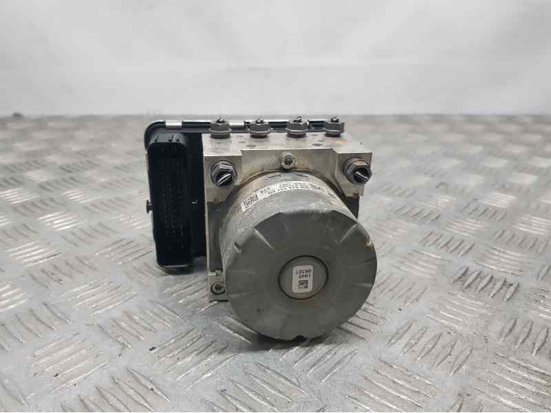 Recambio de abs para seat leon st (5f8) style connect referencia OEM IAM 5Q0614517CQ 10022012394 ATE