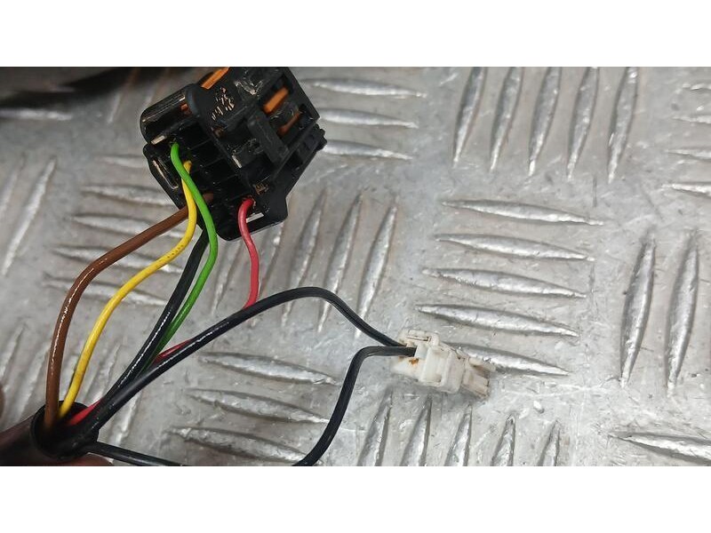 Recambio de retrovisor derecho para toyota proace furgoneta (mdz_) 1.5 d4d (mdz8) referencia OEM IAM 98155882XT ELECTRICO ROZADO