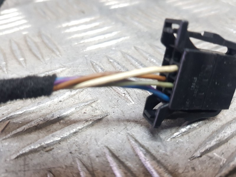 Recambio de retrovisor derecho para skoda rapid (nh3, nk3, nk6) 1.2 tsi referencia OEM IAM 5JB857408F ELECTRICO 5 CABLES 