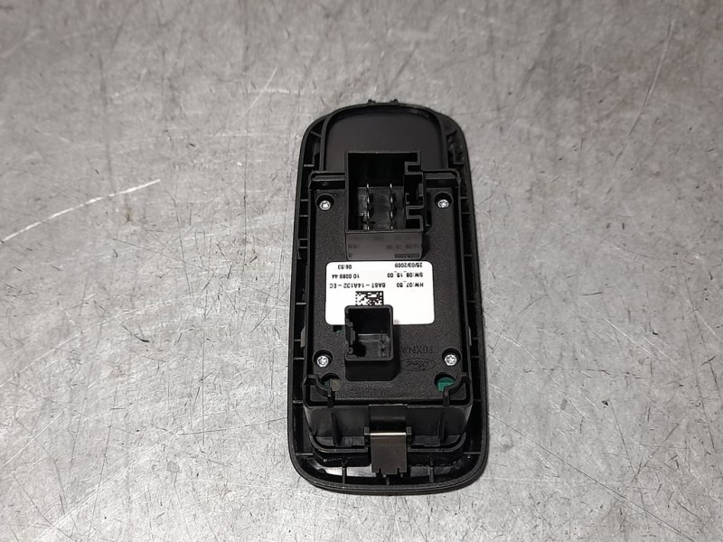 Recambio de mando elevalunas delantero izquierdo para ford fiesta (cb1) trend referencia OEM IAM 8A6T14A132  