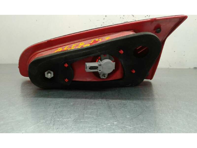 Recambio de piloto trasero izquierdo para alfa romeo 147 (190) 1.9 jtd 100 limited edition referencia OEM IAM   INTERIOR