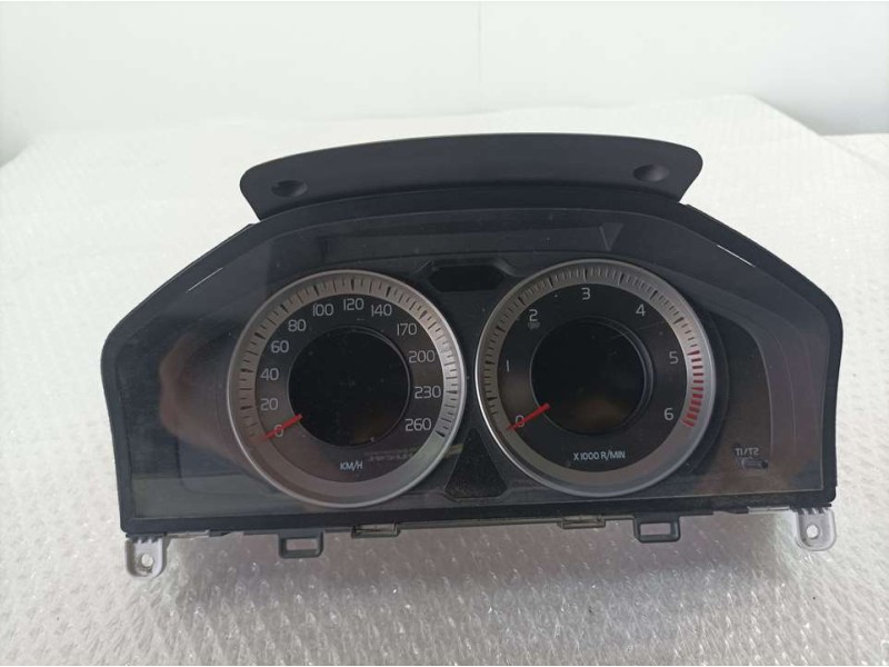 Recambio de cuadro instrumentos para volvo xc60 kinetic drive referencia OEM IAM 31343325AA 1232126 