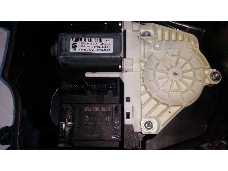 Recambio de elevalunas delantero derecho para seat leon (1p1) stylance / style referencia OEM IAM   ELECTRICO