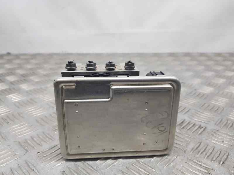 Recambio de abs para seat leon st (5f8) style connect referencia OEM IAM 5Q0614517CQ 10022012394 ATE