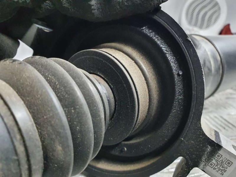 Recambio de transmision central para kia stinger (ck) gt-line 2wd referencia OEM IAM 49100J5200 0321826207 