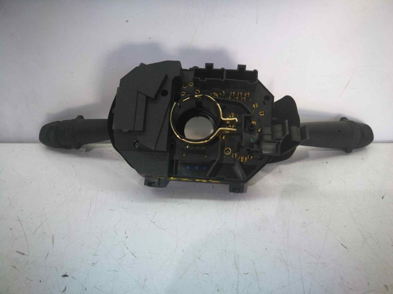 Recambio de mando luces y limpia para alfa romeo 147 (190) 1.9 jtd 100 limited edition referencia OEM IAM 735365506  735365506