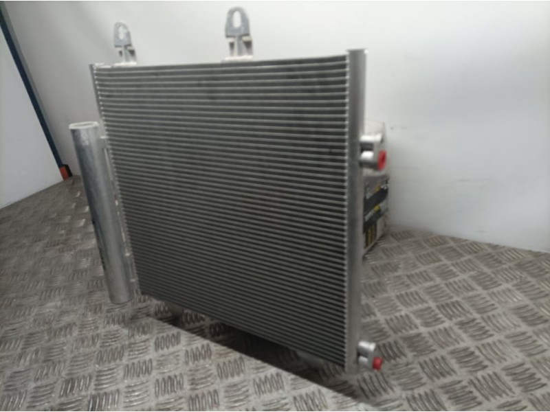 Recambio de condensador / radiador aire acondicionado para peugeot 108 top allure referencia OEM IAM 88450YV020 B000995480 MAHLE