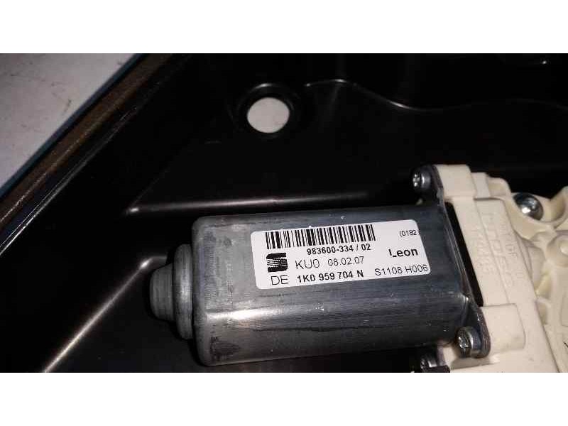 Recambio de elevalunas trasero derecho para seat leon (1p1) stylance / style referencia OEM IAM   ELECTRICO