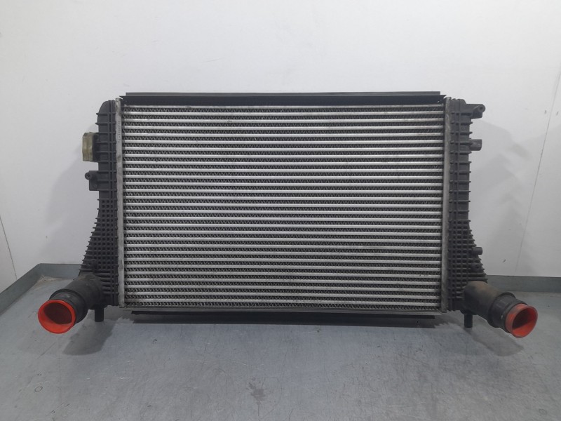 Recambio de intercooler para volkswagen golf vi (5k1) 1.6 tdi referencia OEM IAM 1K0145803AF 2369A DELPHI