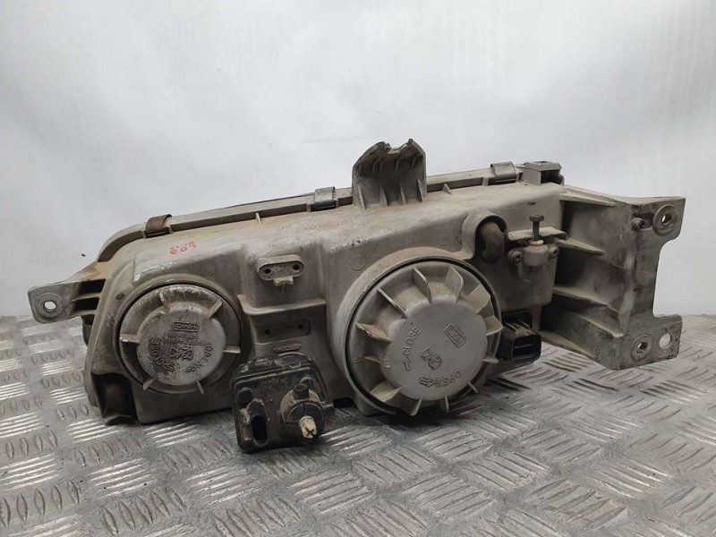 Recambio de faro derecho para hyundai h 1 starex h 1 starex td referencia OEM IAM 921024AXXX  
