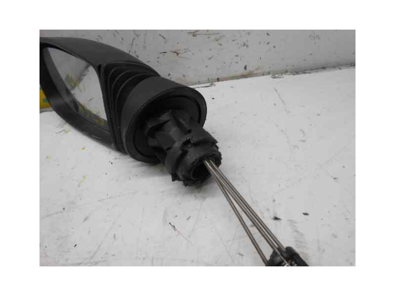 Recambio de retrovisor izquierdo para fiat punto berlina (188) 1.3 jtd 70 multijet active referencia OEM IAM   C/M