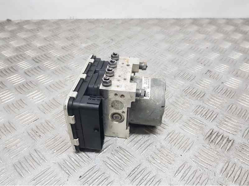 Recambio de abs para seat leon st (5f8) style connect referencia OEM IAM 5Q0614517CQ 10022012394 ATE