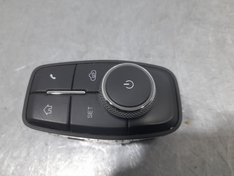 Recambio de mando multifuncion para dr 4.0 ev referencia OEM IAM 808000103AA 202206068T INFOENTRETENIMIENTO