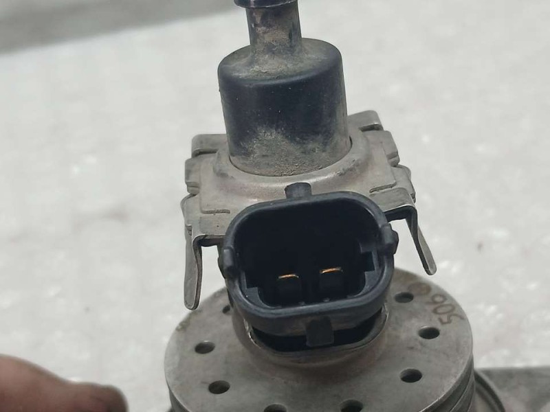 Recambio de inyector adblue para opel zafira tourer excellence referencia OEM IAM 28113614 04440210382 BOSCH