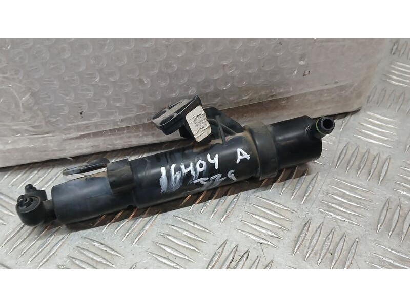 Recambio de inyector lavafaros para mercedes-benz clase slk (w171) roadster slk 200 kompressor referencia OEM IAM 1718600147 HEL