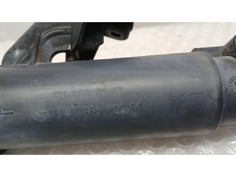 Recambio de inyector lavafaros para mercedes-benz clase slk (w171) roadster slk 200 kompressor referencia OEM IAM 1718600147 HEL