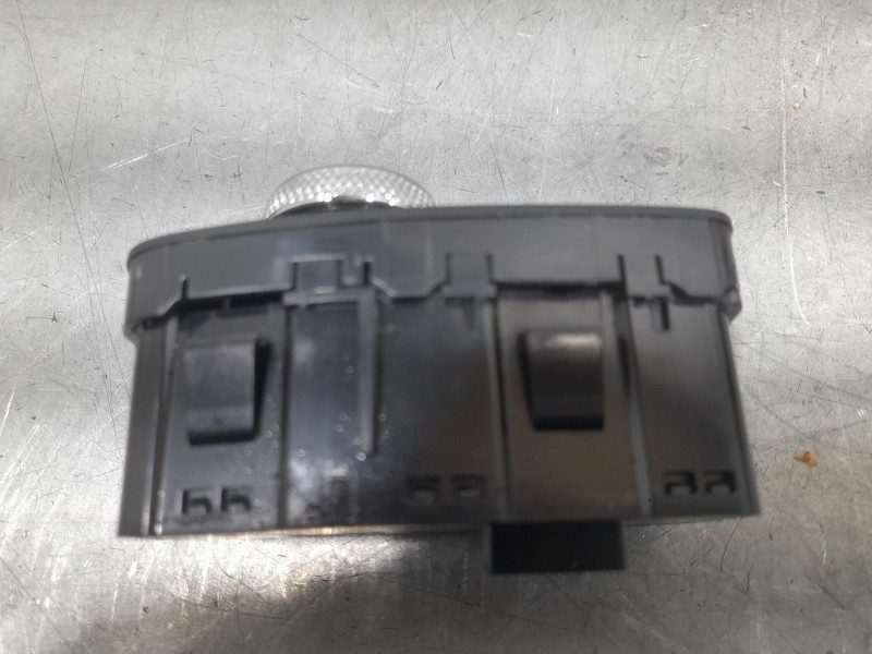 Recambio de mando multifuncion para dr 4.0 ev referencia OEM IAM 808000103AA 202206068T INFOENTRETENIMIENTO