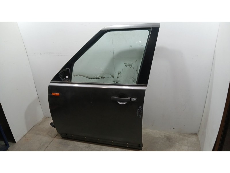 Recambio de puerta delantera izquierda para land rover discovery tdv6 hse referencia OEM IAM LR016463 SIN MOLDURA 