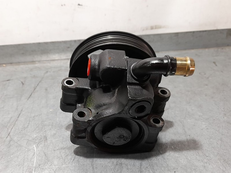 Recambio de bomba direccion para ford fiesta berlina (dx) básico referencia OEM IAM SIN REF  
