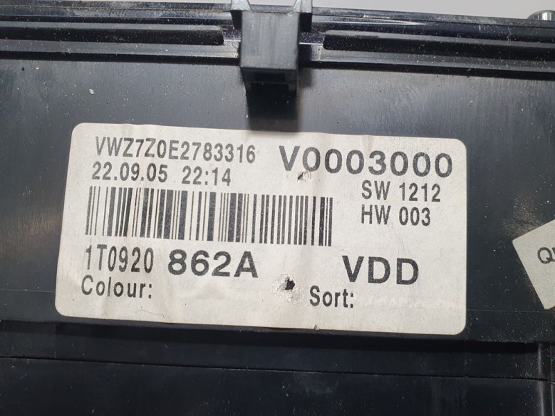 Recambio de cuadro instrumentos para volkswagen caddy ka/kb (2k) kombi referencia OEM IAM 1T0920862A 110080217023 SIEMENS VDO
