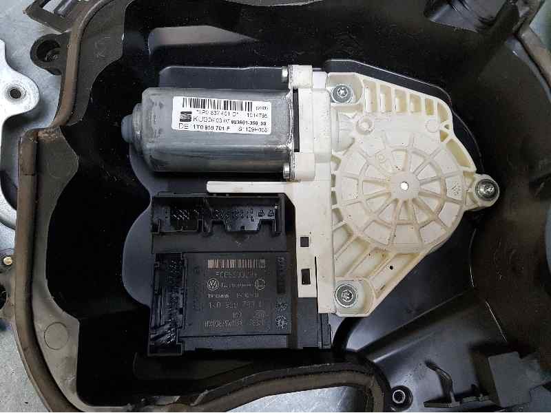 Recambio de elevalunas delantero izquierdo para seat leon (1p1) reference referencia OEM IAM   ELECTRICO