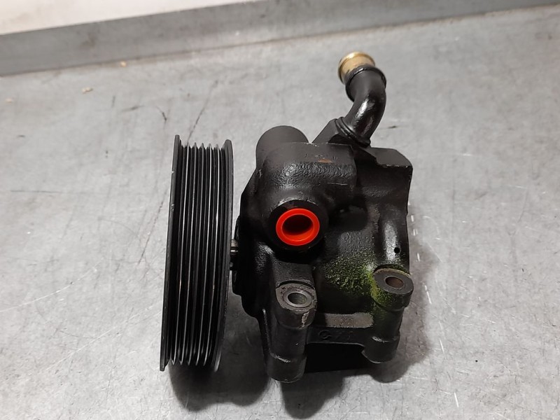 Recambio de bomba direccion para ford fiesta berlina (dx) básico referencia OEM IAM SIN REF  
