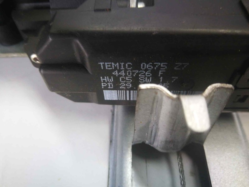 Recambio de elevalunas trasero derecho para renault megane ii classic berlina confort authentique referencia OEM IAM 440726F 440