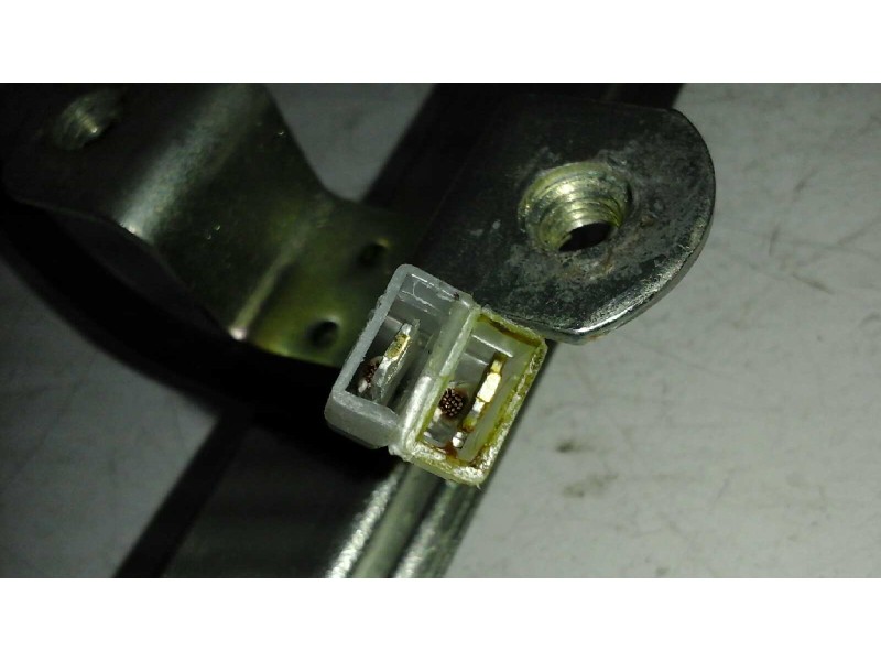 Recambio de elevalunas delantero izquierdo para nissan serena (c23m) referencia OEM IAM  2 PINS ELECTRICO