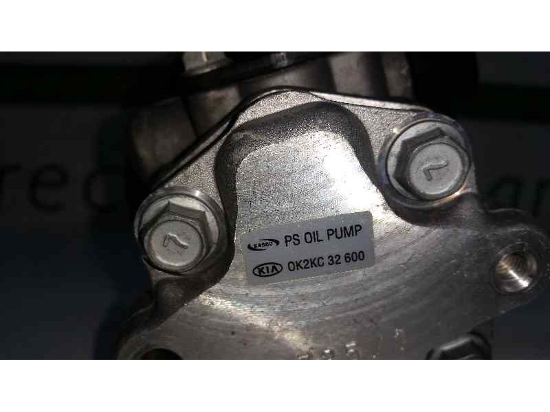 Recambio de bomba direccion para kia carens 2.0 crdi ex monovolumen referencia OEM IAM 0K2KC 32 600  CASCO