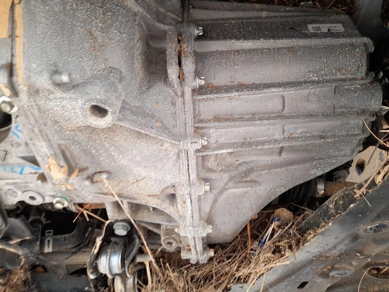 Recambio de caja cambios para dacia sandero iii 1.0 tce 90 referencia OEM IAM JT4016 A072582 6VELOCIDADES