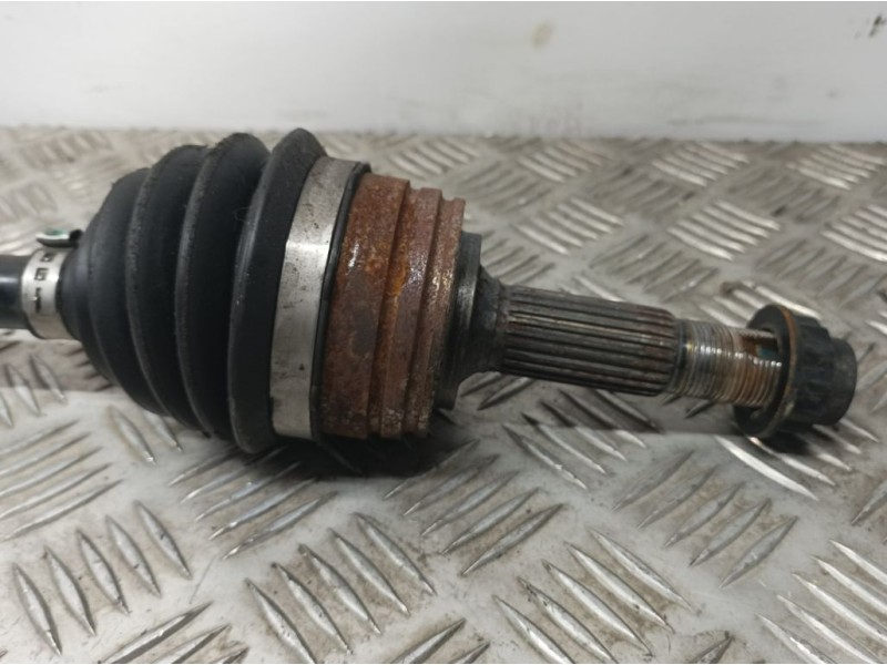 Recambio de transmision delantera derecha para peugeot 108 top allure referencia OEM IAM 434100H040A  