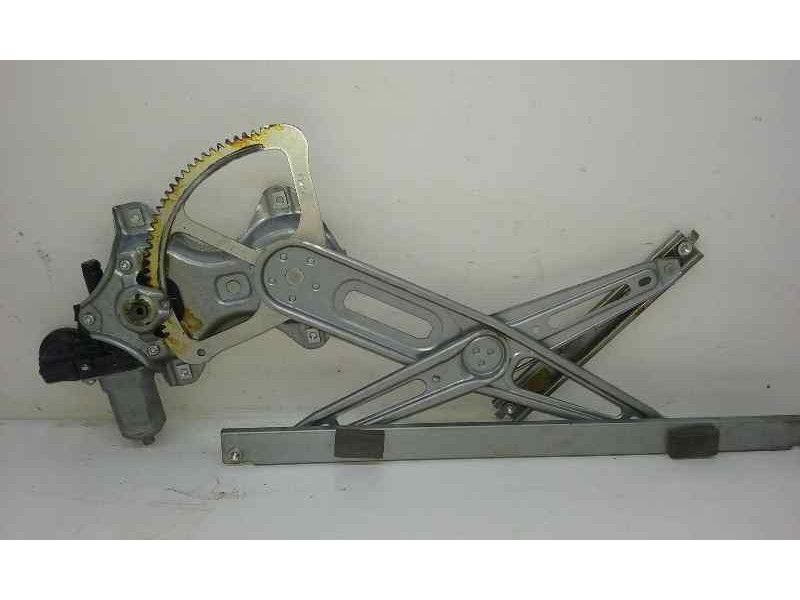 Recambio de elevalunas delantero derecho para toyota auris active referencia OEM IAM  6 PINS ELECTRICO