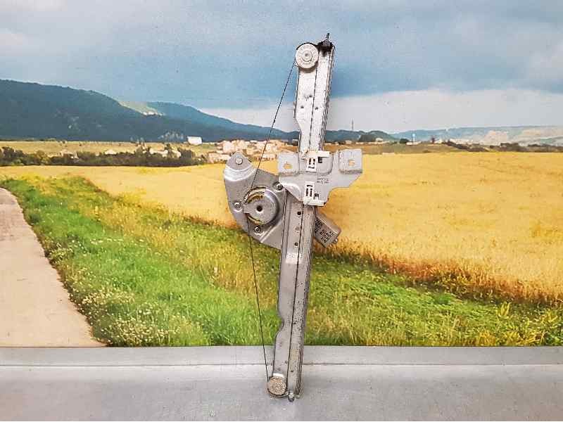 Recambio de elevalunas delantero derecho para dacia sandero ambiance referencia OEM IAM  2 PINS ELECTRICO