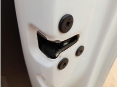 CERRADURA PUERTA DELANTERA DERECHA 805028269R 