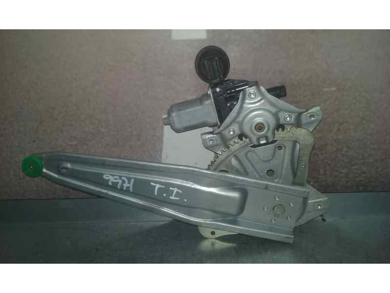 Recambio de elevalunas trasero izquierdo para toyota auris active referencia OEM IAM 957100D100  ELECTRICO 6 PINS