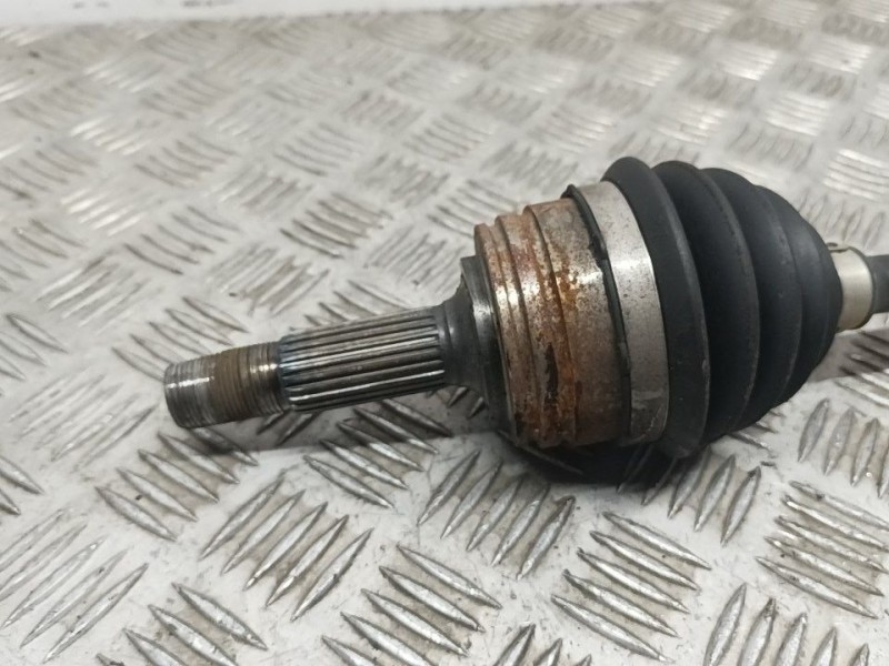 Recambio de transmision delantera izquierda para peugeot 108 top allure referencia OEM IAM 434200H040A  