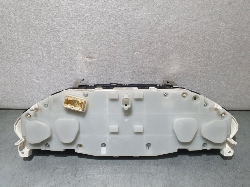 Recambio de cuadro instrumentos para peugeot 208 active referencia OEM IAM 9674643080  