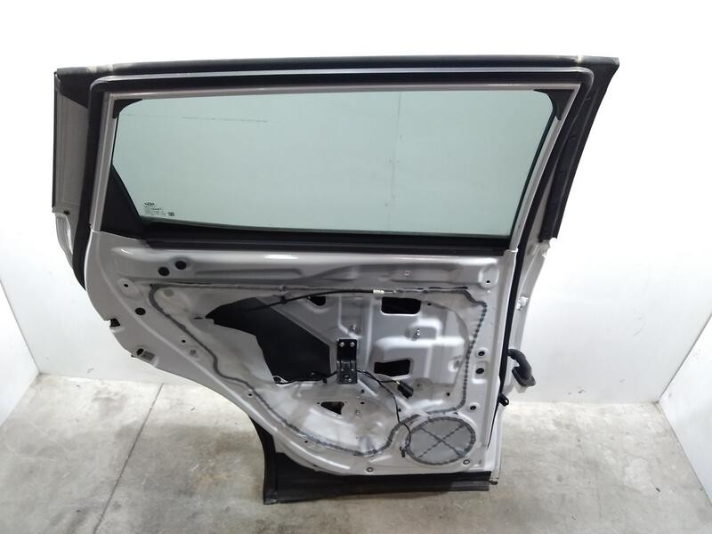 Recambio de puerta trasera izquierda para dr 4.0 ev referencia OEM IAM SIN REF  