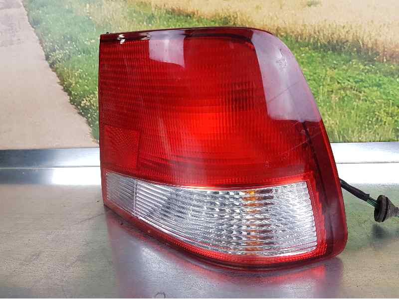 Recambio de piloto trasero derecho para hyundai accent (lc) gls referencia OEM IAM   