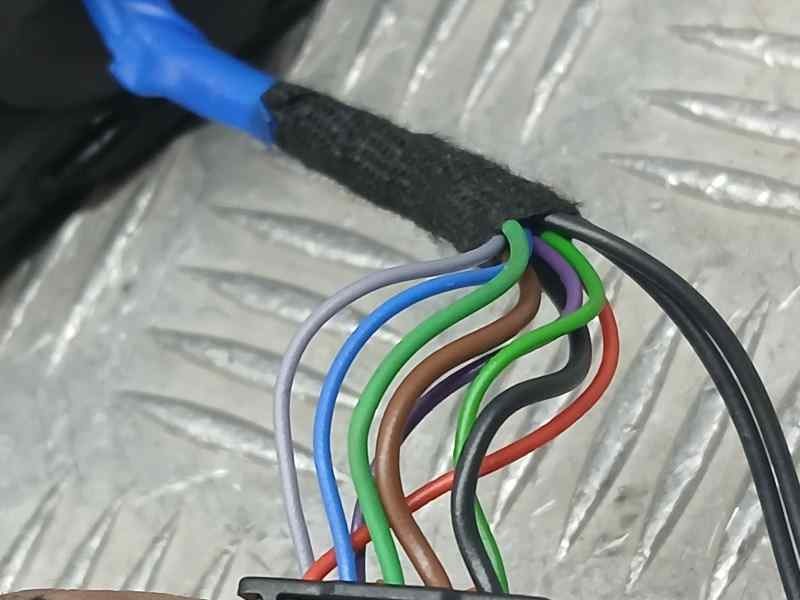 Recambio de retrovisor derecho para peugeot 208 (p2) active pack referencia OEM IAM 98471895XT  ELECTRICO