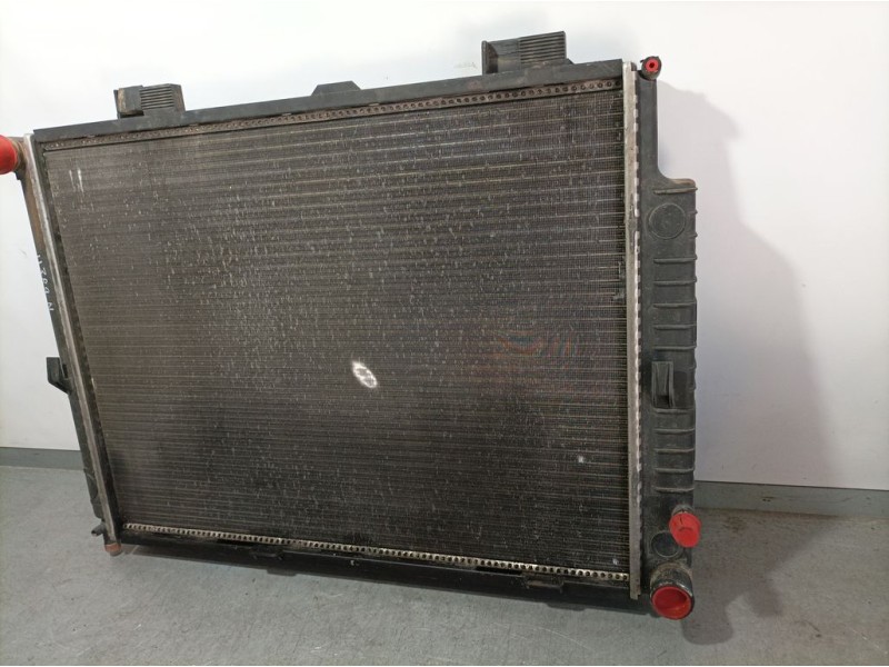Recambio de radiador agua para mercedes-benz clase e (w210) berlina 240 (210.062) referencia OEM IAM 2105000803 113848148D VALEO