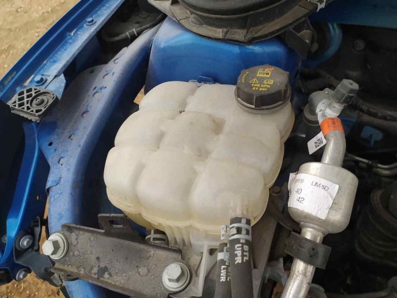 Recambio de deposito expansion para ford focus st-line referencia OEM IAM JX618A080AB  