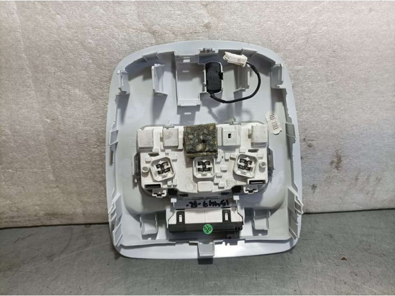 Recambio de luz interior para peugeot 308 style referencia OEM IAM 9677821577  