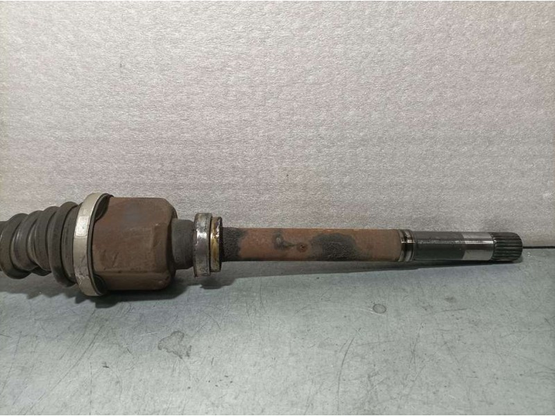 Recambio de transmision delantera derecha para peugeot 208 active referencia OEM IAM 24427064  